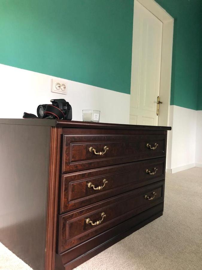 Affittacamere Texas House Novaci-Străini Esterno foto