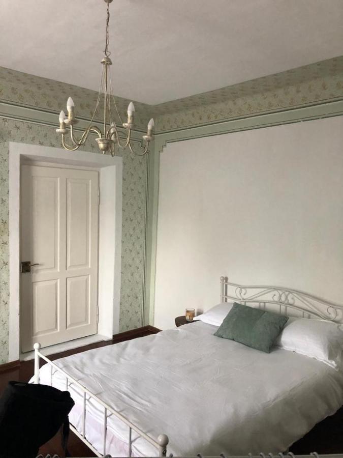 Affittacamere Texas House Novaci-Străini Esterno foto