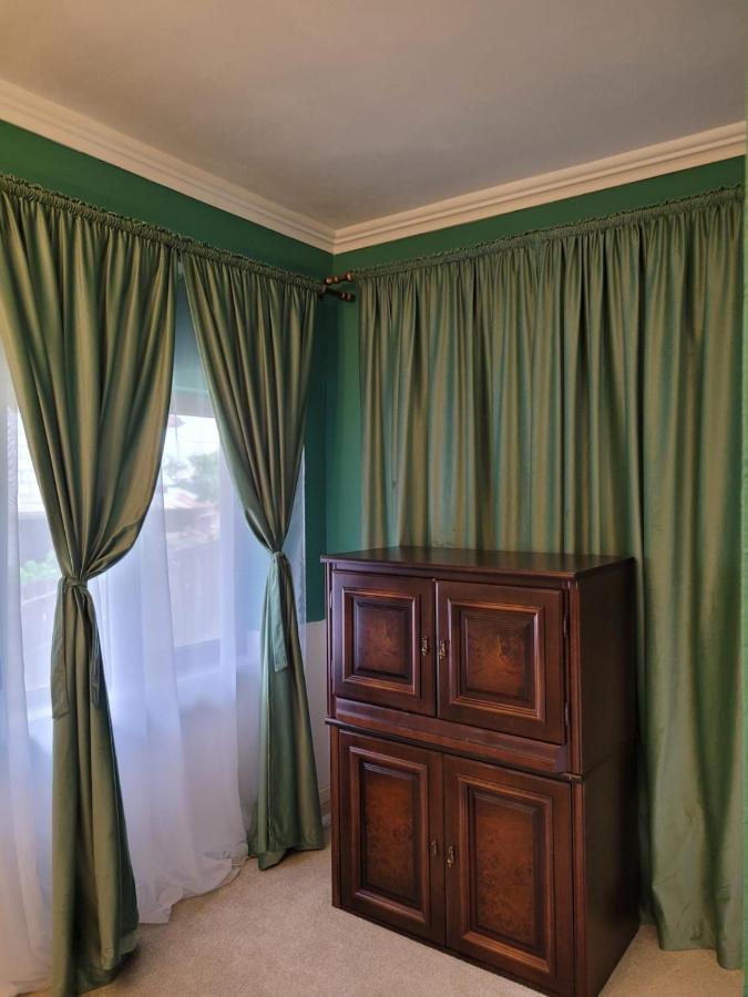 Affittacamere Texas House Novaci-Străini Esterno foto